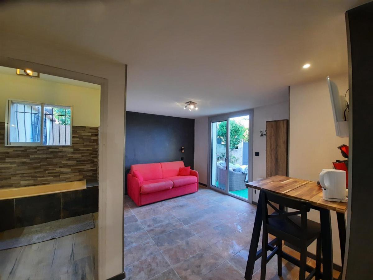 Rêves De Vie Avec Terrasse Et Parking Privé Appartement