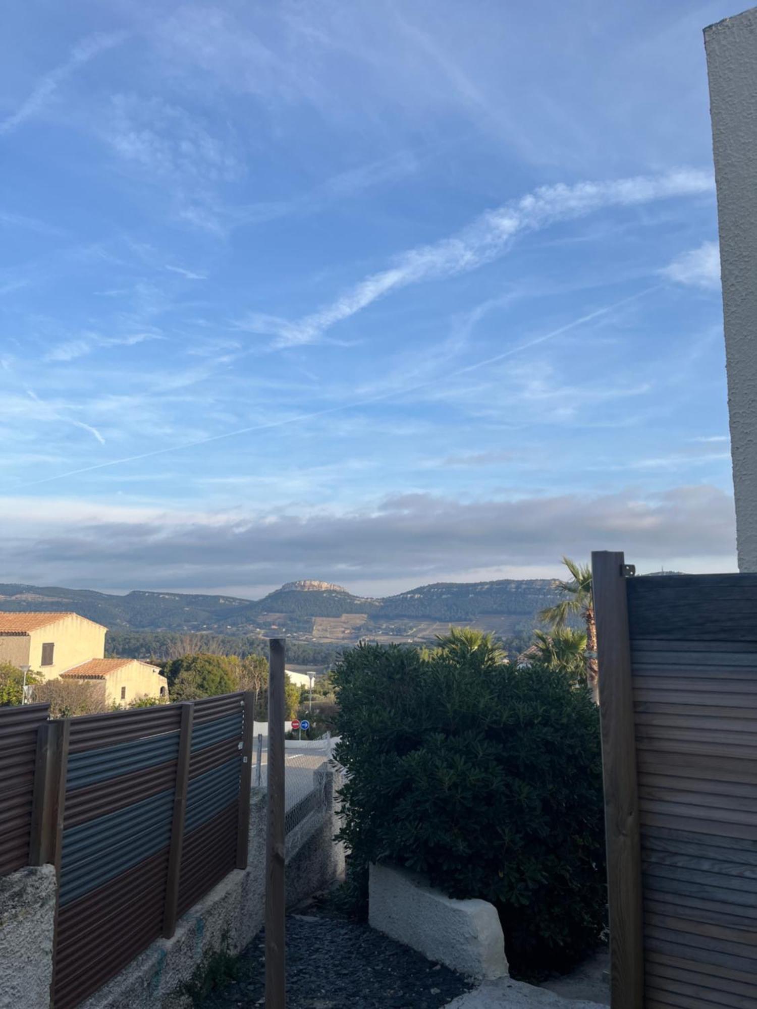 Rêves De Vie Avec Terrasse Et Parking Privé Appartement